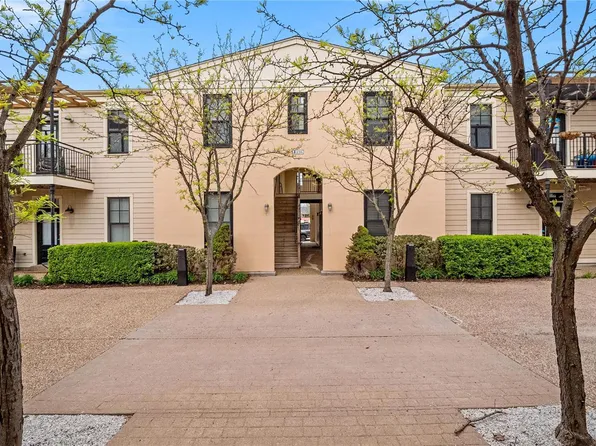 3416 Hiram St APT A1, Saint Charles, MO 63301