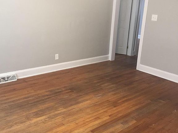 5th image of 104 N Meade Street #A&B