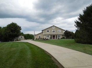 1083 Ankeney Rd, Xenia, OH 45385