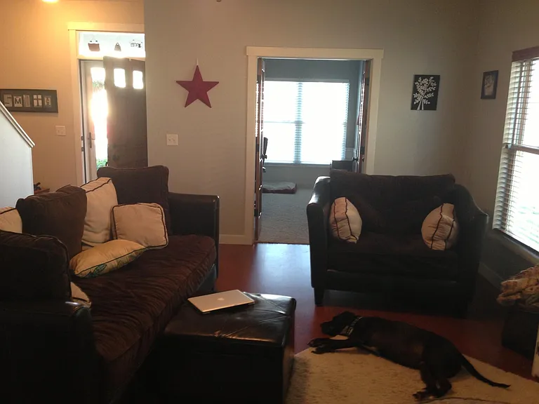 1839 Richmond Ln — Photo 7