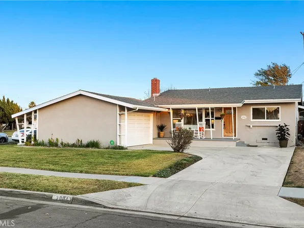 3064 Royce Ln, Costa Mesa, CA 92626