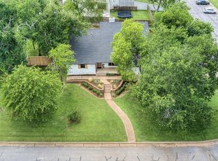 620 Park Pl, Edmond, OK 73034
