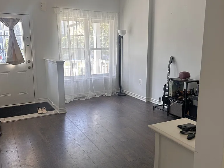 9 Catamaran Dr — Photo 6