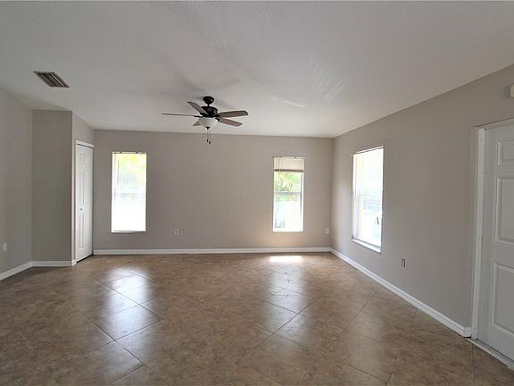 2nd image of 5443 Altoona St Unit 5443