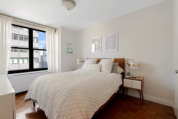 Rented by Compass | media 6