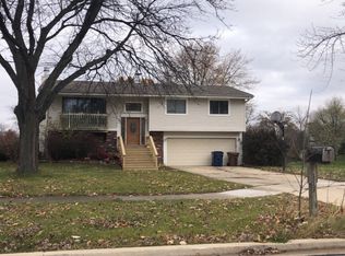 117 Norton Dr, Bloomingdale, IL