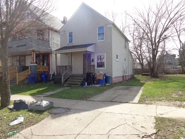 4305 Daisy Ave, Cleveland, OH 44109