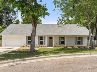 216 Ridgewood Ct, Auburn, AL 36830