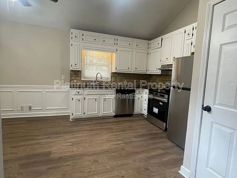 377 Arbour Way — Photo 9