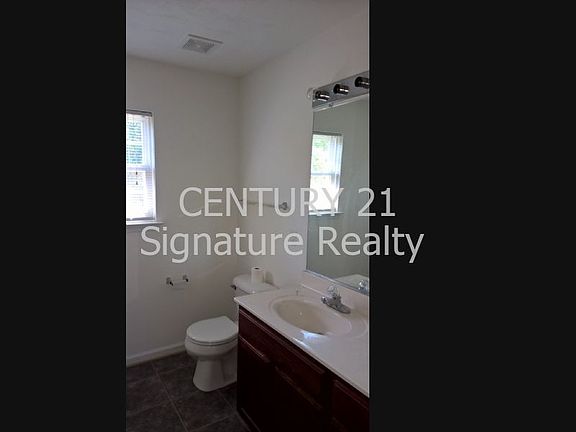 4th image of 13524 Laketree Dr