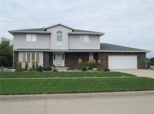 1717 SE Linn St, Boone, IA 50036