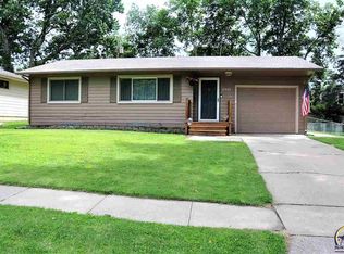 2431 SW 29th Ter, Topeka, KS 66611