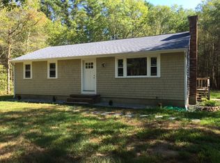 118 High St, Rochester, MA 02770