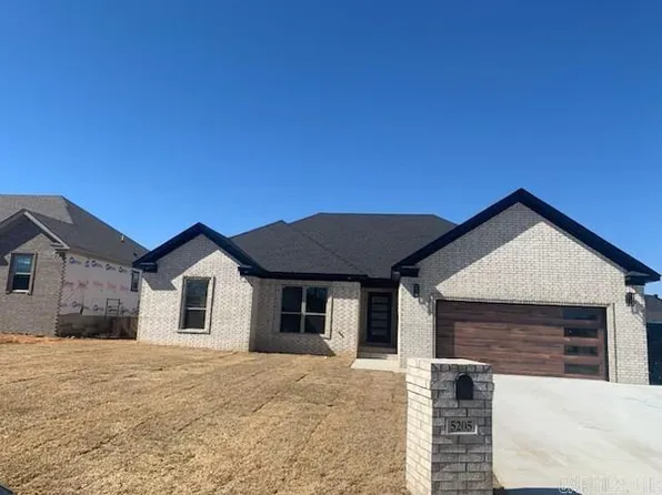 5205 Canter Ln, Jacksonville, AR 72076