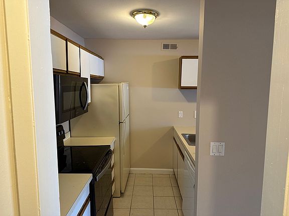 2nd image of 8729 Candlewood Trl APT 1