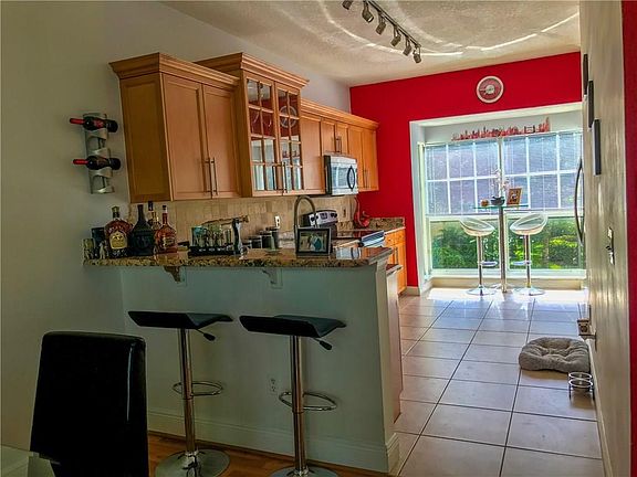 3rd image of 1625 42nd Sq APT 104