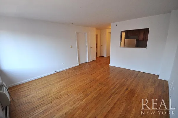 Rented by REAL New York | media 32