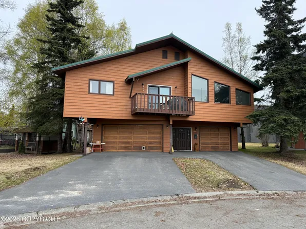 1823 Buccaneer Pl, Anchorage, AK 99501