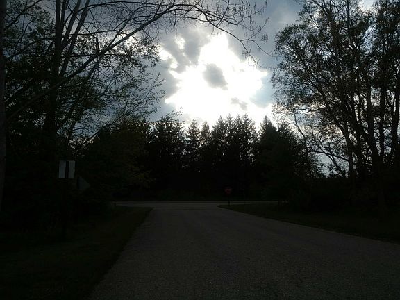 5th image of 749 Knightsford Ln