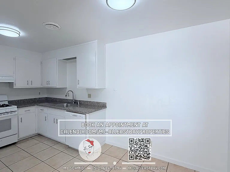 815 Kains Ave #3 — Photo 7
