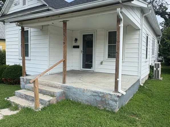 1519 Nelson St, Webb City, MO 64870