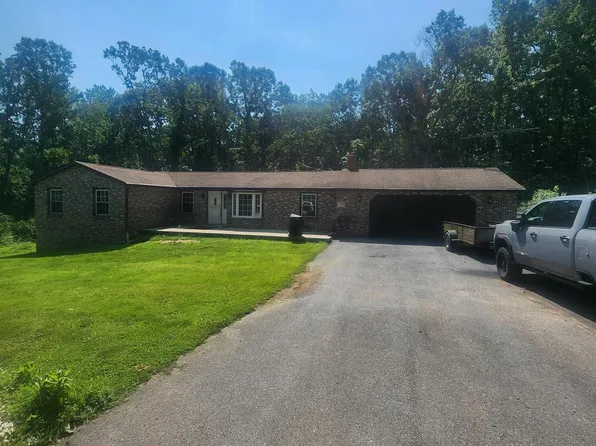 225 Rupp Rd, Gettysburg, PA 17325
