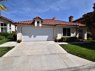 220 Fox Mills Ln, Riverside, CA 92506