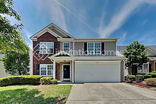 10441 Pickerel Ln Photo 1