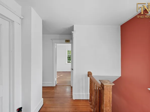 310 Brighton Avenue image 8 of 29