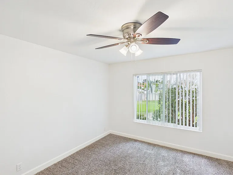 237 Diamond Way #102 — Photo 10