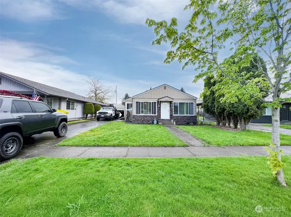3149 Hemlock Street, Longview, WA 98632