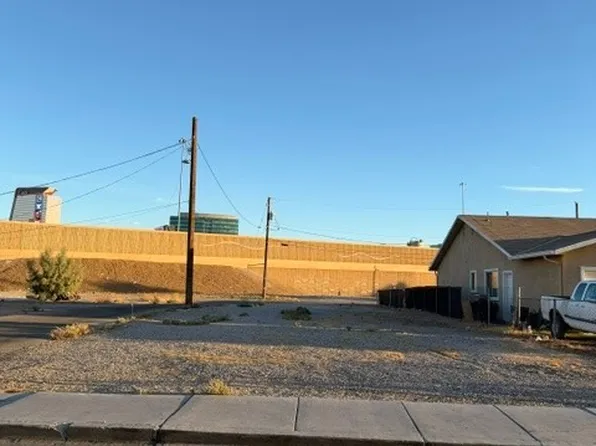 610 W McWilliams Ave, Las Vegas, NV 89106