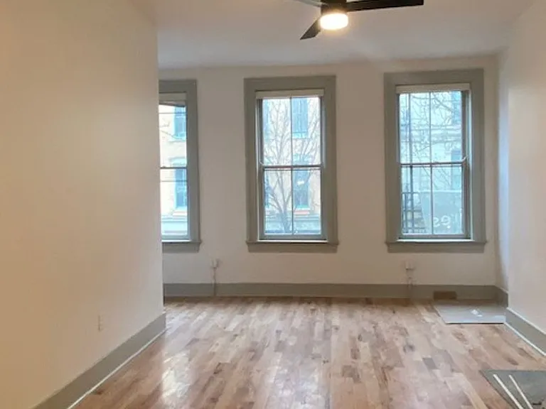 1338 Main Street — Photo 13