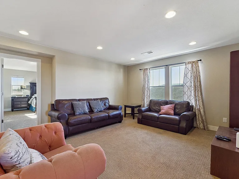 6738 Club Villa Rd — Photo 23
