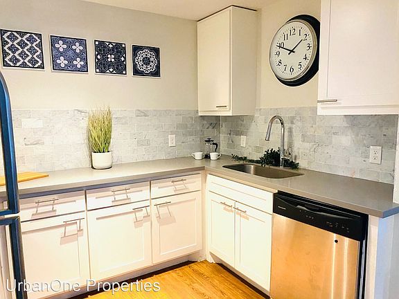 2nd image of 2043 Sul Ross St #9273358
