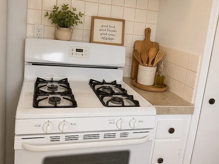 Kitchen- stove