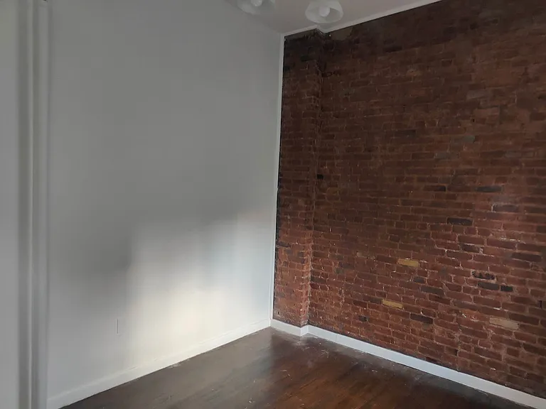 235 2nd Ave #5C — Photo 10