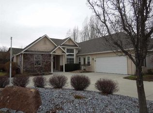 2109 W Pebblestone St, Meridian, ID 83646