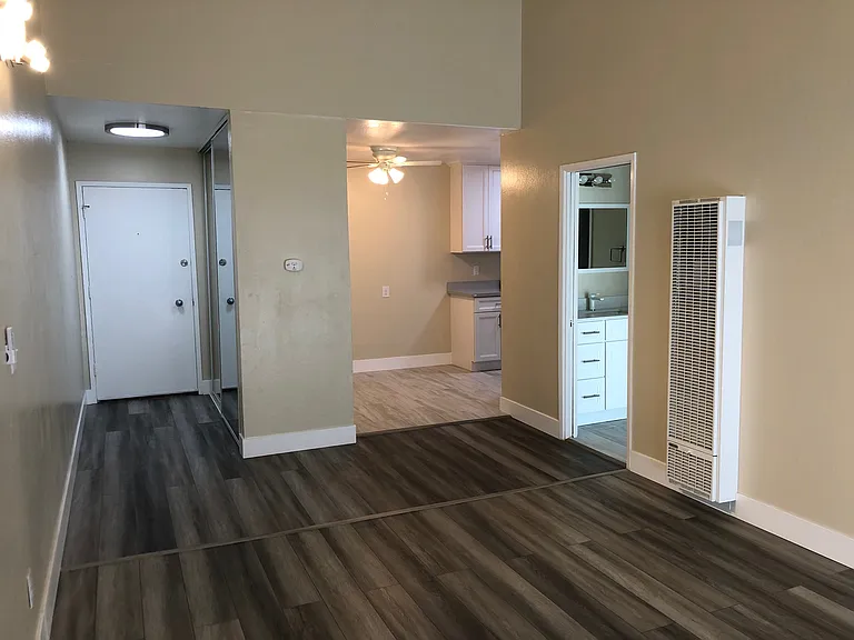 2230 Dwight Way — Photo 20