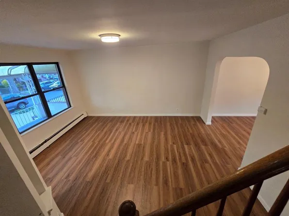 28-29 50th Street image 5 of 24