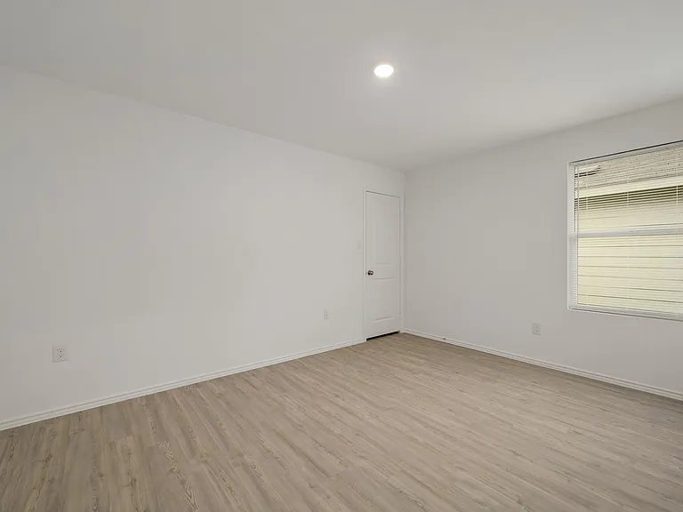 318 Filibusters Trl — Photo 14