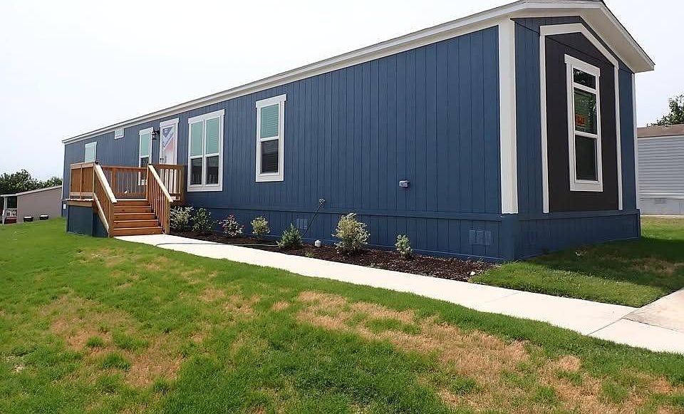 1st image of 7460 Kitty Hawk Rd