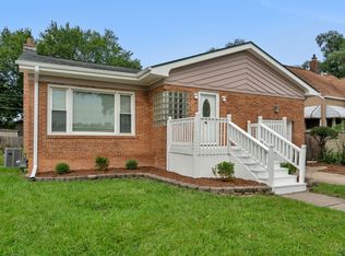 14642 Avers Ave, Midlothian, IL 60445