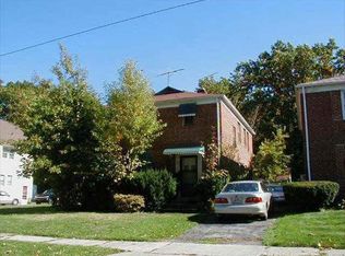 16220 Greyton Rd, East Cleveland, OH 44112