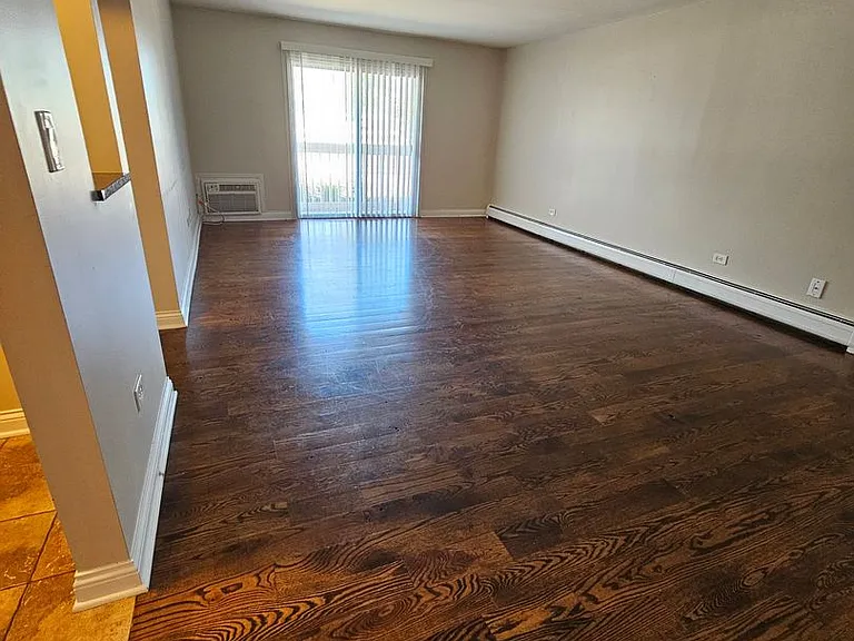 Maple Apts — Photo 25