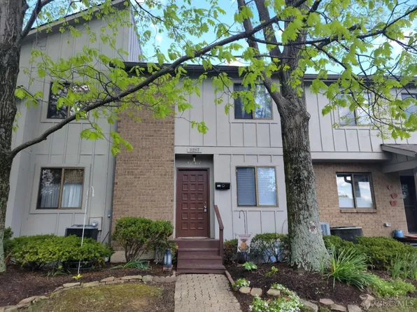 3287 Pebblebrook Ln, Cincinnati, OH 45251