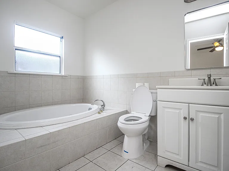 4123 Daines Dr — Photo 15
