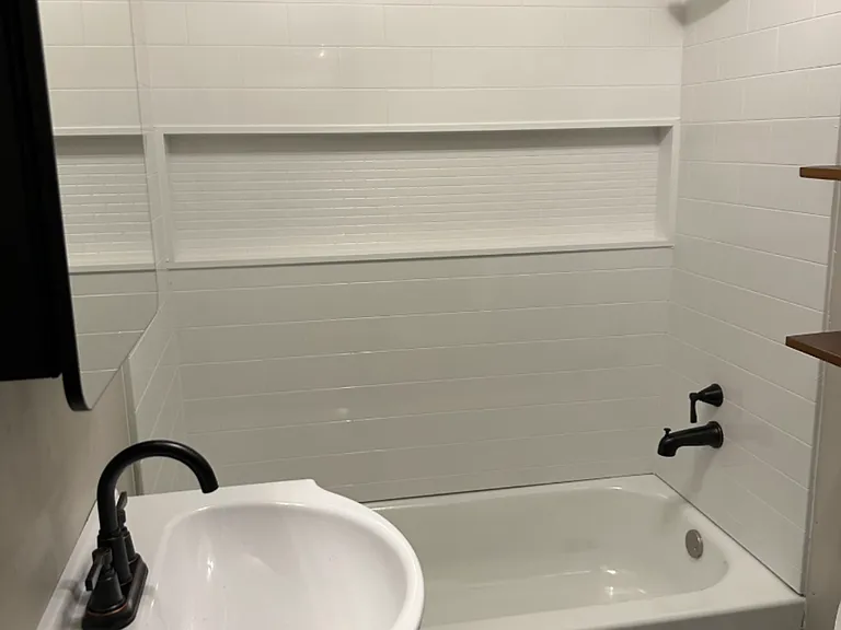 07 Bathroom