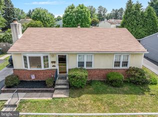 2956 Carnation Ave, Willow Grove, PA 19090