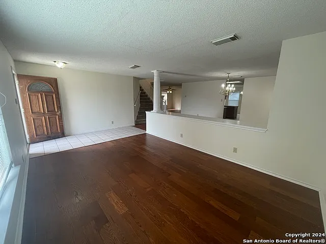 8315 Northaven Dr — Photo 3